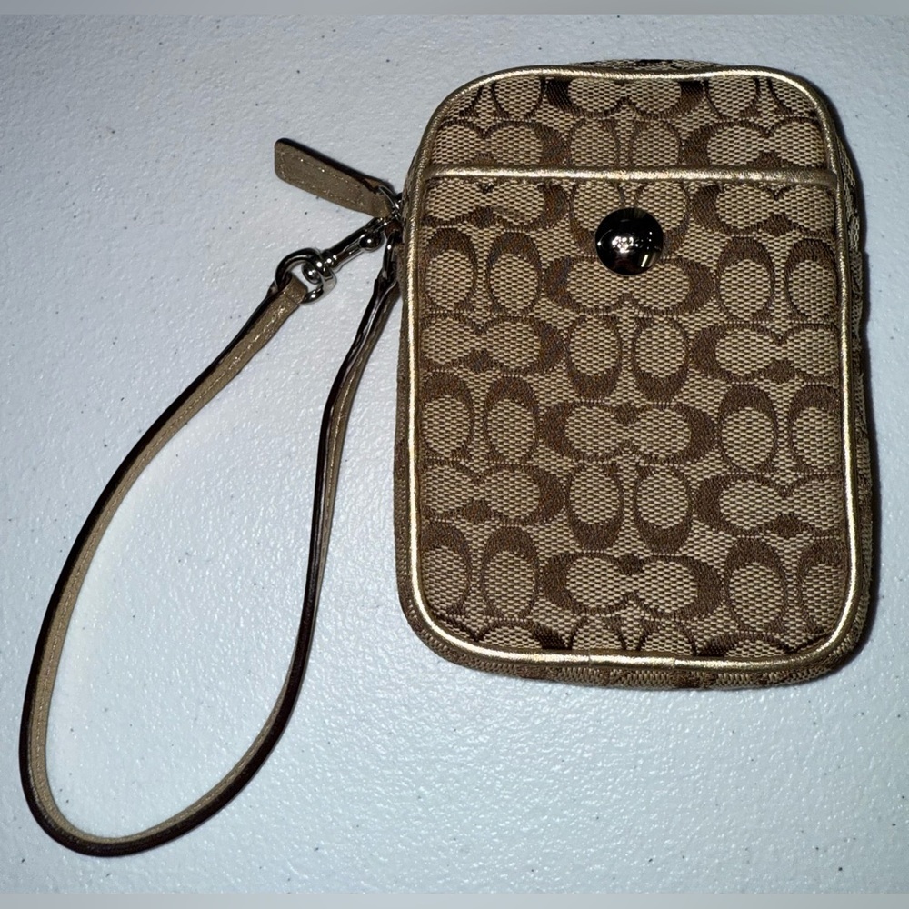 Coach Zip Wristlet Khaki Signature Multi-Purpose